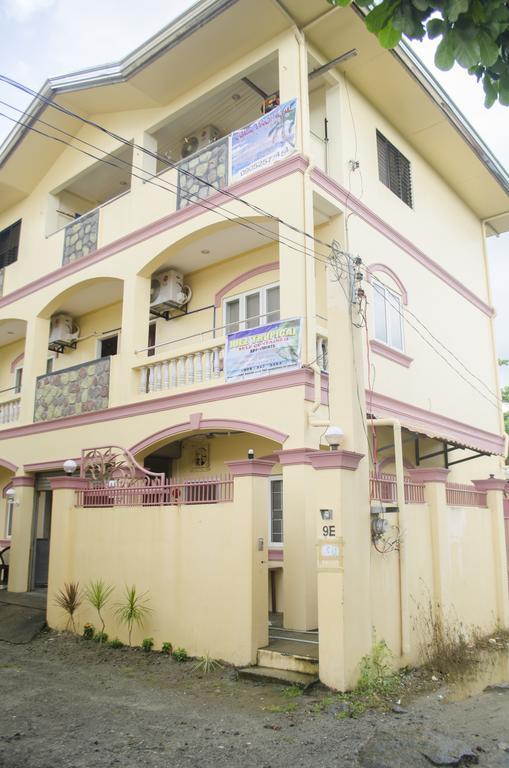 Julz Tropical Apartments Olongapo Exterior photo